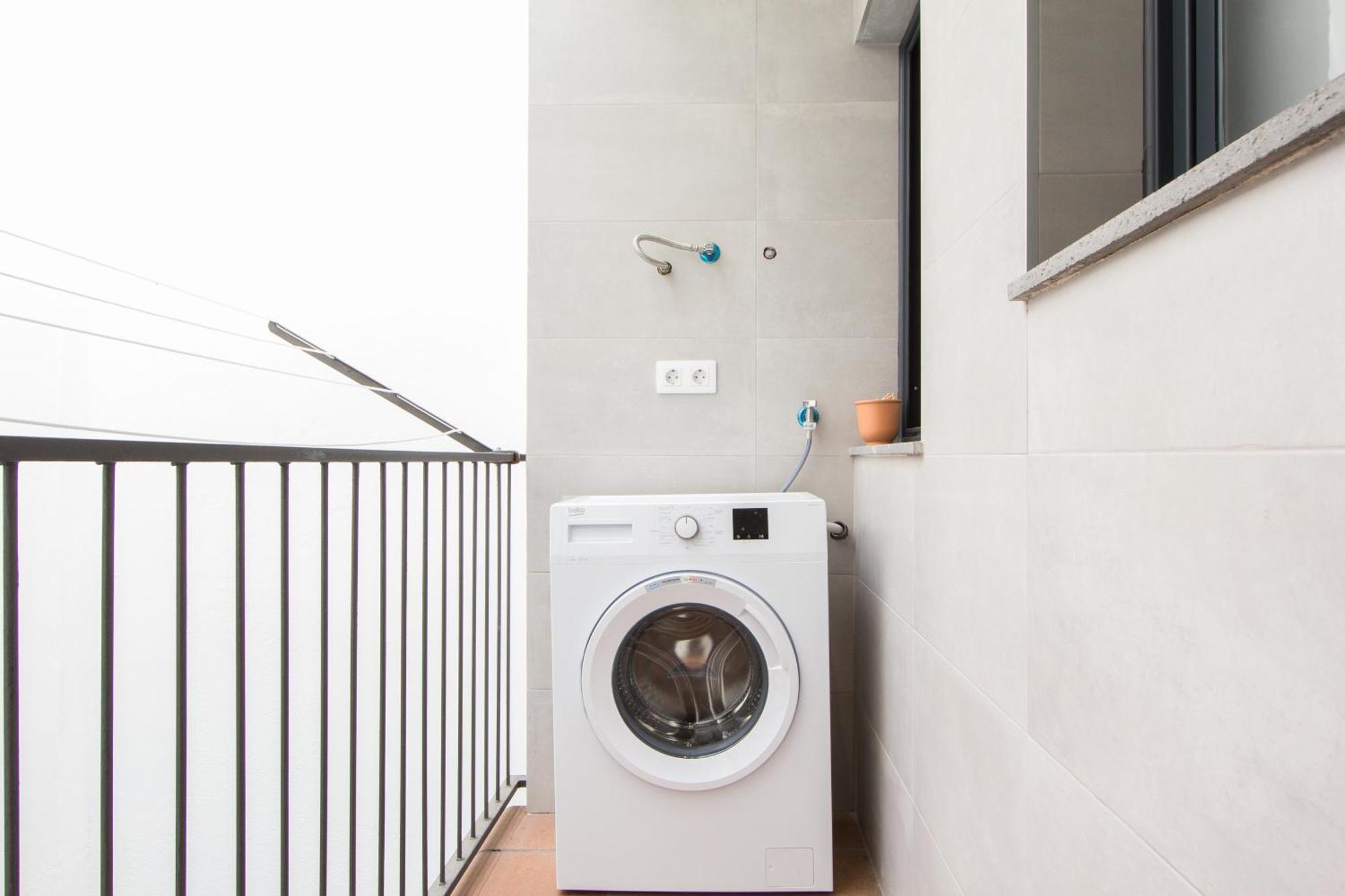 Novus Homes Barcelona Santa Eulalia L'Hospitalet de Llobregat Bagian luar foto