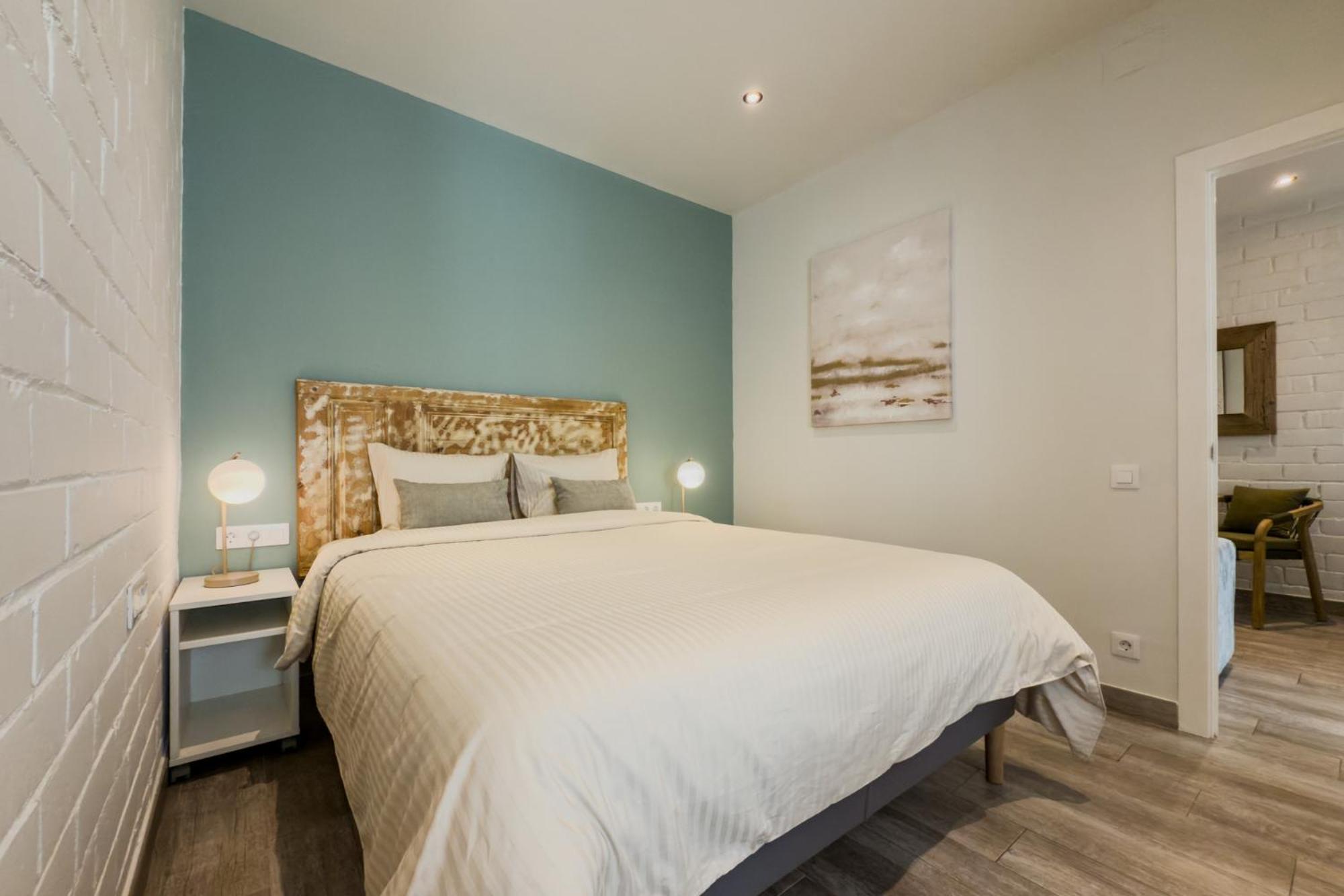 Novus Homes Barcelona Santa Eulalia L'Hospitalet de Llobregat Bagian luar foto