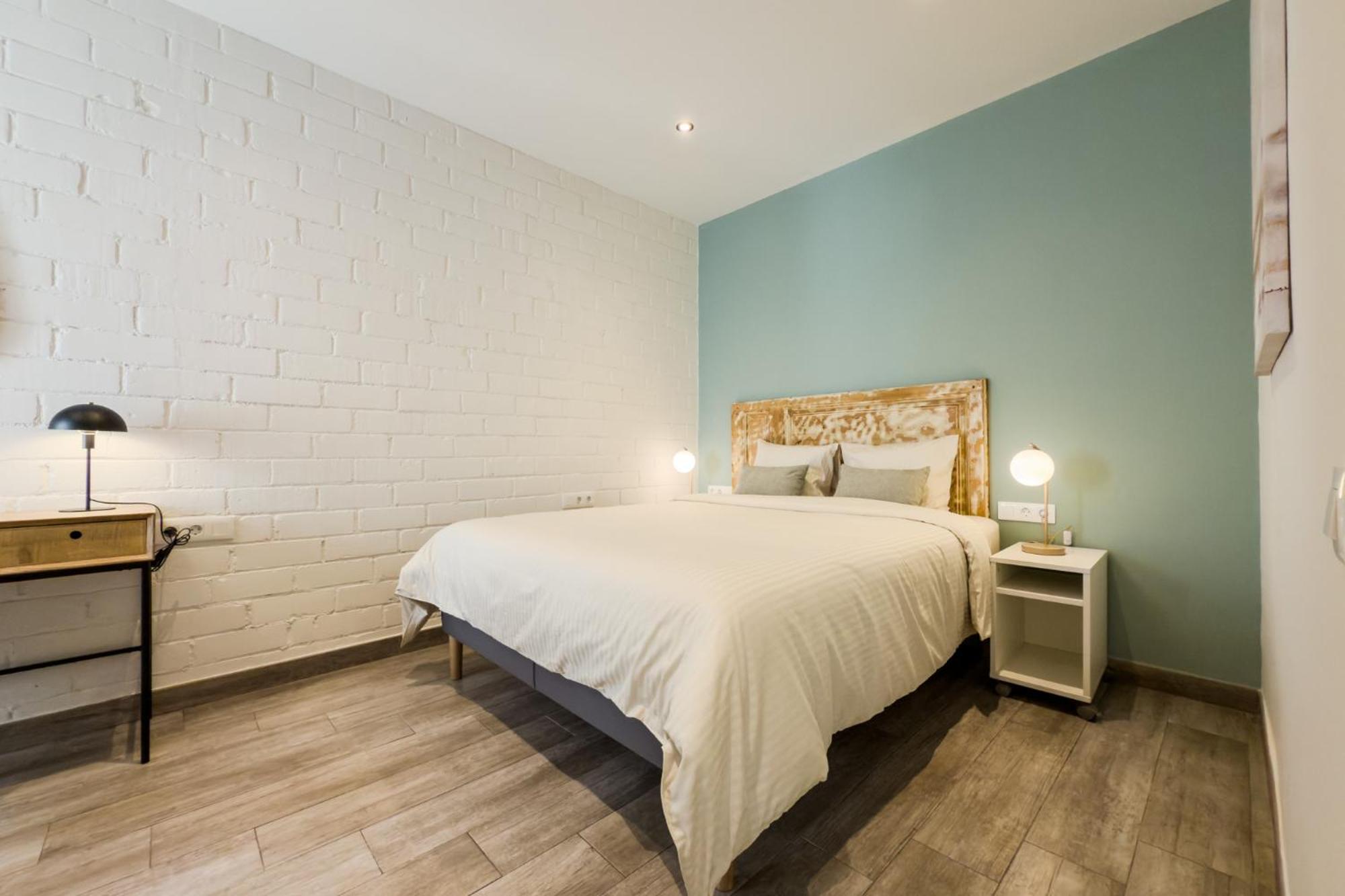 Novus Homes Barcelona Santa Eulalia L'Hospitalet de Llobregat Bagian luar foto